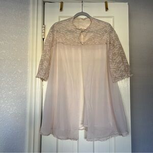 Vintage Lace Bed Jacket